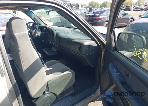 1999 GMC Sierra 1500 Sle z USA, uszkodzony, nr VIN 1GTEC14T9XZ522042